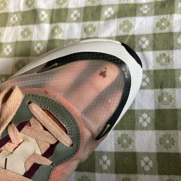 Nike Air Max Dia SE QS in Gray, Size 10 - Picture 7 of 8